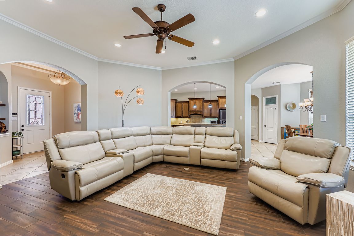 next background image