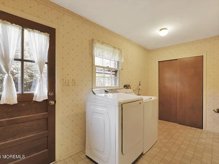 15 Harbor Ct — Photo 19