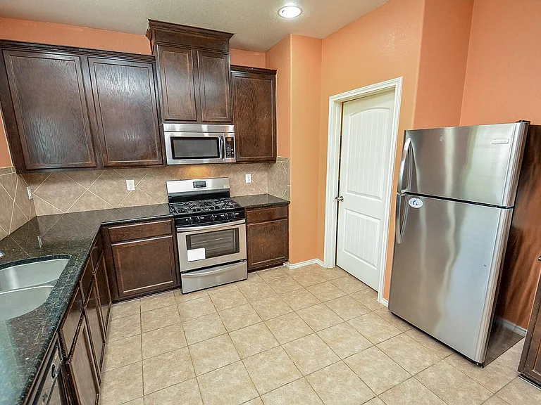 3427 Denton Meadows Ct — Photo 15