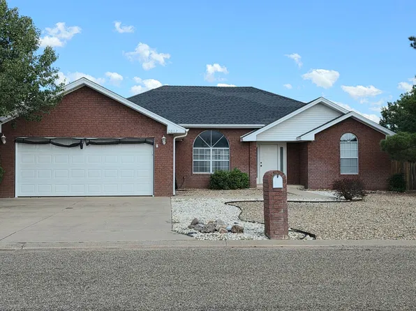 2012 W Cherry St, Portales, NM 88130