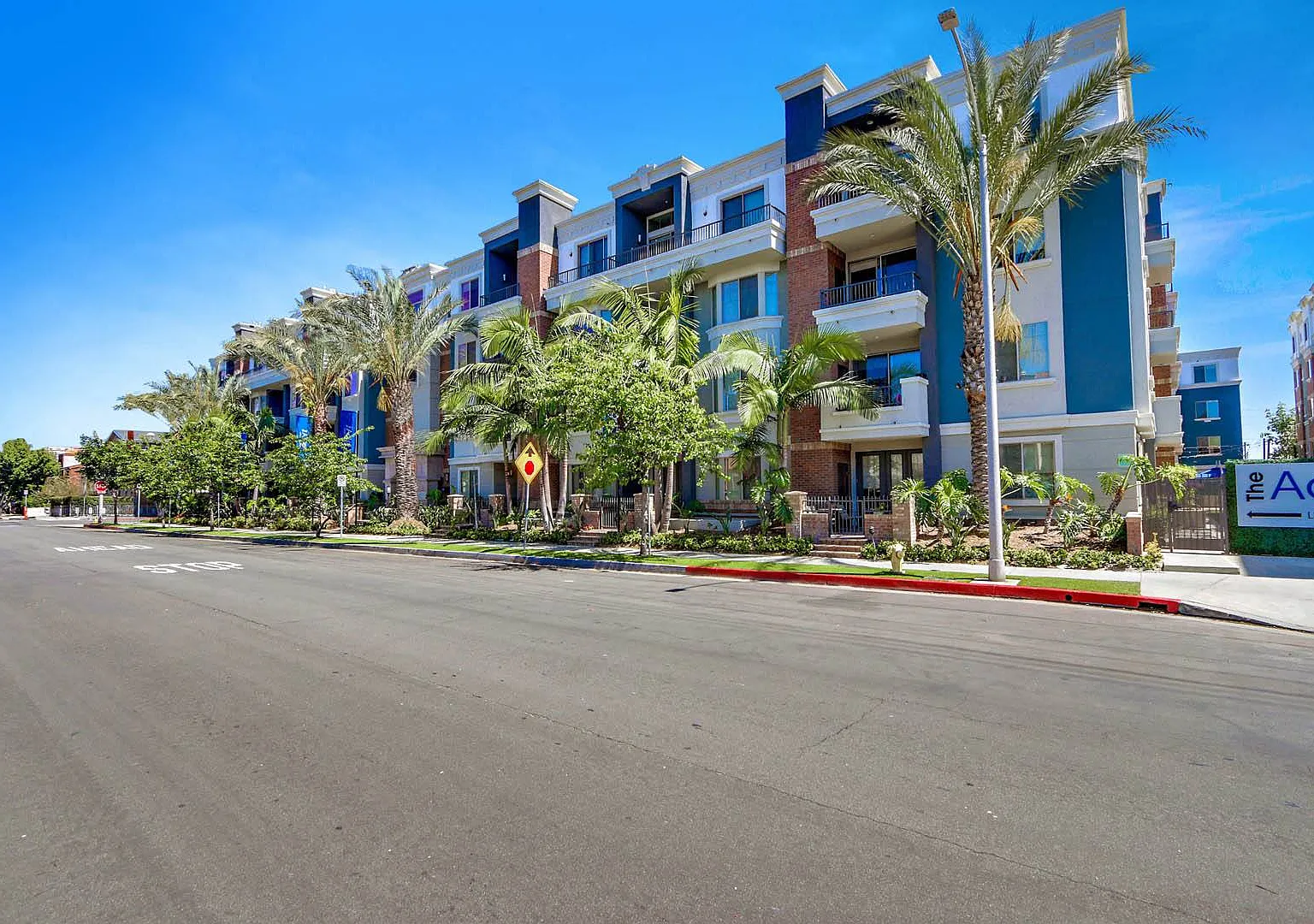 The Adler Apartments — Photo 3