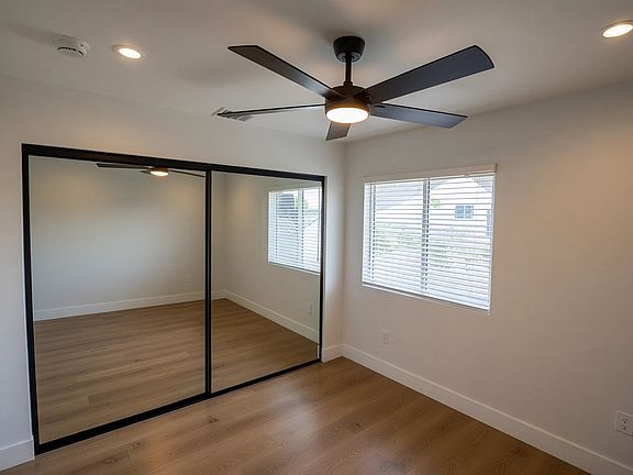 4th image of 5921 Woodruff Ave #2