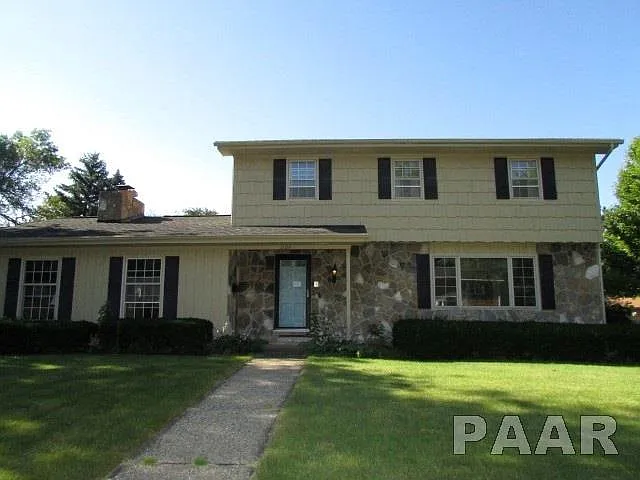 1104 W Millford Ln photo 1