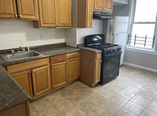 234 Wegman Pkwy #2A, Jersey City, NJ 07305