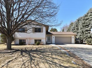 5559 Lannon Ave NE, Albertville, MN 55301