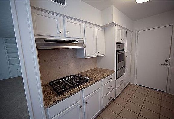 4th image of 8824 Forest Green Dr