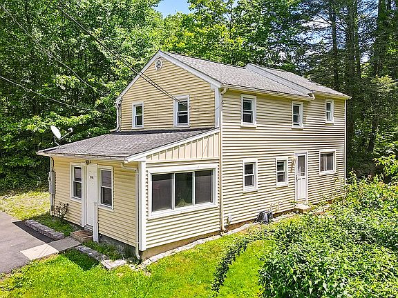 2nd image of 1745 Waterbury Rd