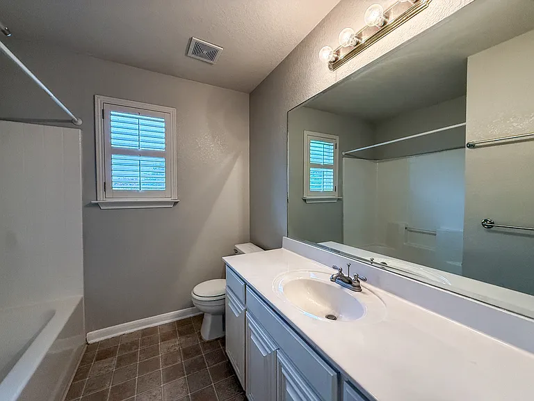 1777 Jacobs Ct #2 — Photo 22