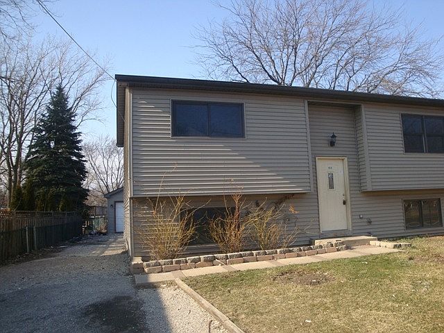 1st image of 820 Southmoor St