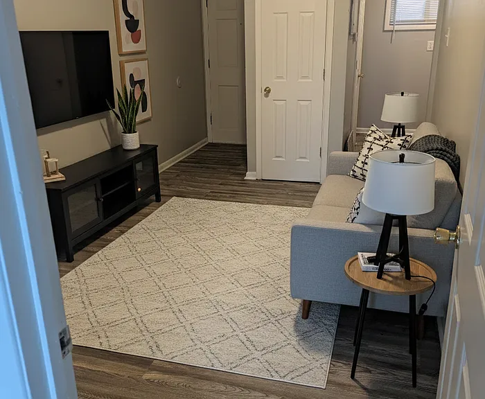 1854 Augusta Dr #32 — Photo 1