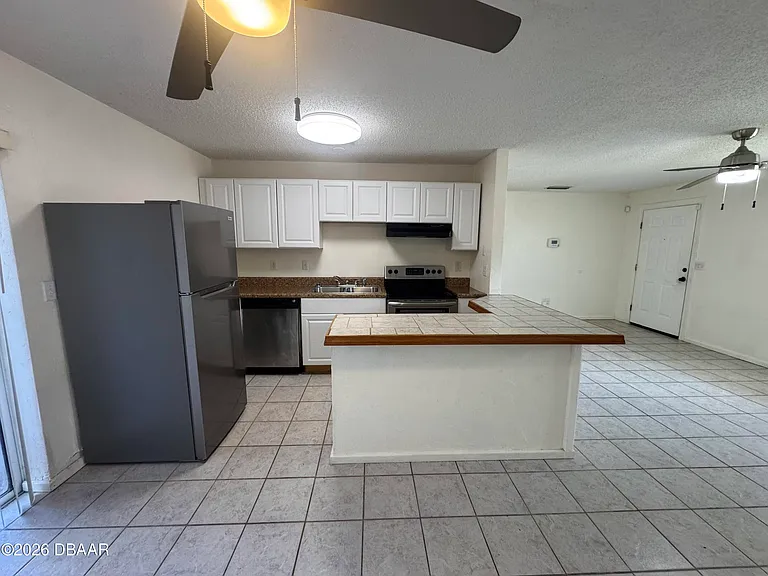 319 Cavanah Dr #B — Photo 7