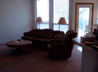 1101 Oak Creek Dr, Moore, OK 73160