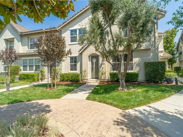 24014 Park Ln, Santa Clarita, CA 91354