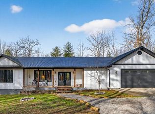 399 Georgee Rd, Jamestown, TN 38556