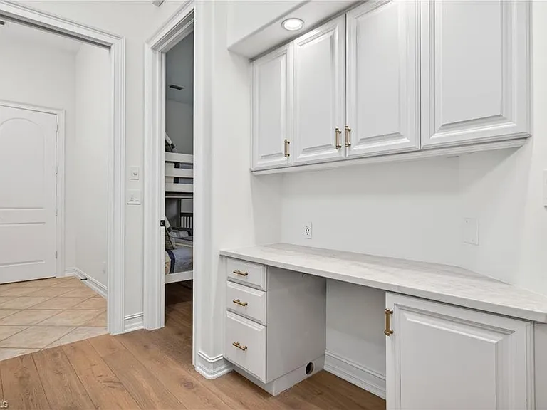 3296 Lookout Ln — Photo 26