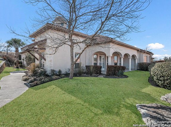 2nd image of 6704 Frua Ln
