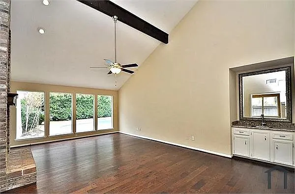 10030 Windriver Dr — Photo 23