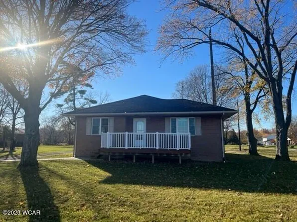 721 W Bluelick Rd, Lima, OH 45801
