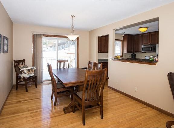 5th image of 9871 Cromwell Dr