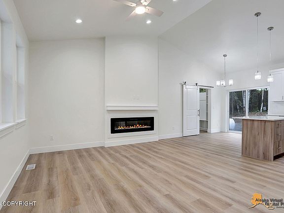 4th image of 4519 N Tote St