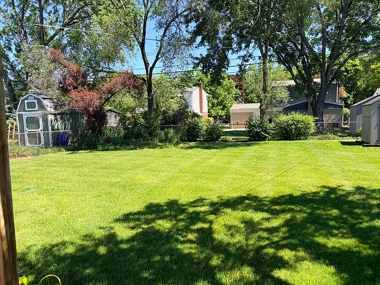 39618 Birchwood Dr — Photo 4