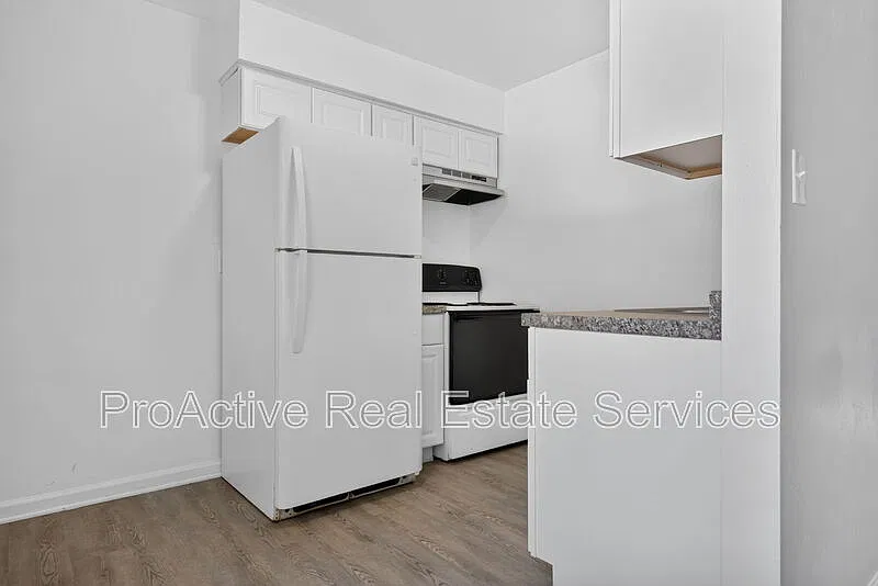 1436 Picadilly St — Photo 3