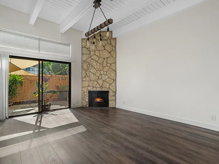 2520 Ruhland Ave #D — Photo 3