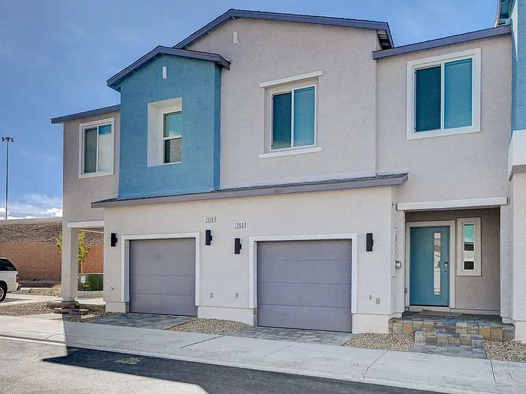 Elevate Townhomes — Photo 12