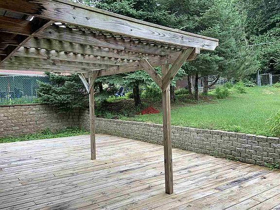 4th image of 4929 Alpine Park Dr