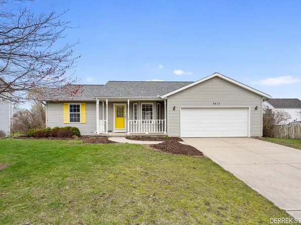 9415 Southwind Dr, Zeeland, MI 49464