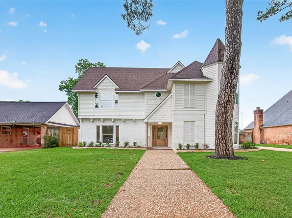 15714 Misty Hollow Dr, Houston, TX 77068