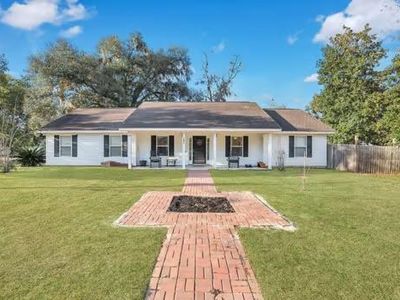 180 Celadon St, Ludowici, GA, 31316