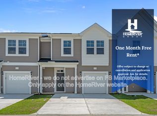 323 Sandridgebury Dr, Little River, SC 29566