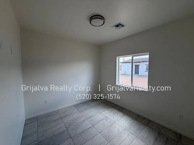 4501 S 7th Ave — Photo 19