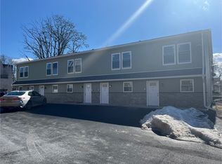 240 N Courtland St APT 1, East Stroudsburg, PA 18301