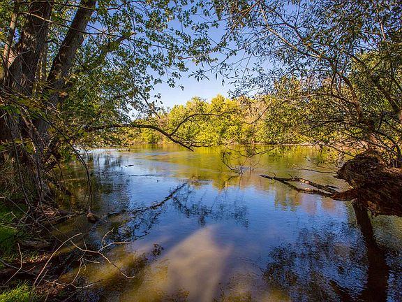 1700' on the Rock River