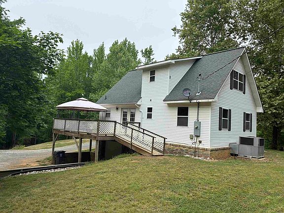 4th image of 399 Jack Rd