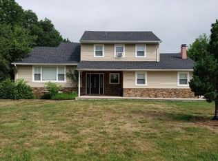 7 Angeline Ct, Fairfield, NJ 07004