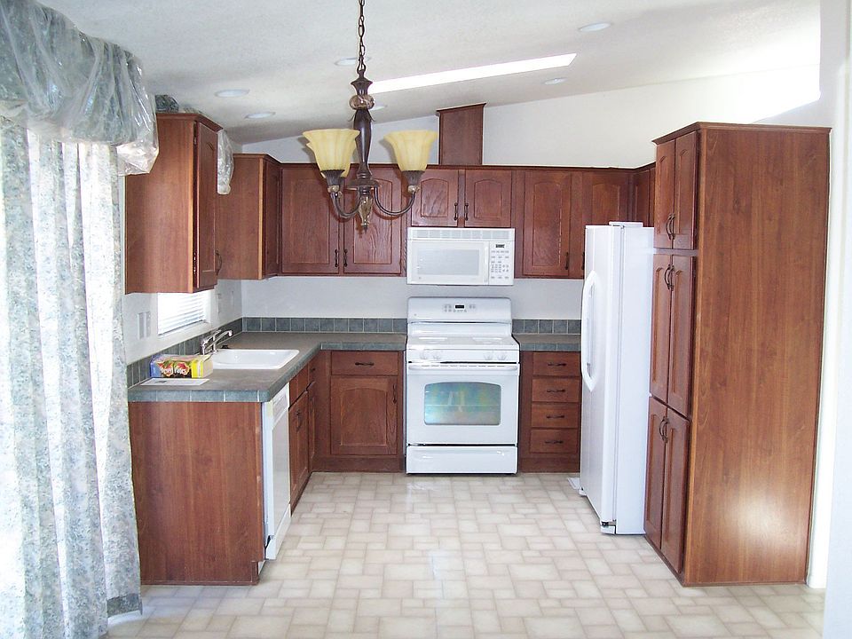 2nd image of 13584 Cielo Azul Way