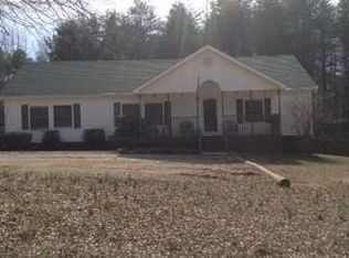 704 Thomas Rd, Clover, SC 29710