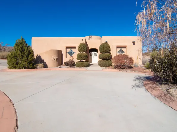 1117 Cielo Vista Del Norte, Corrales, NM 87048