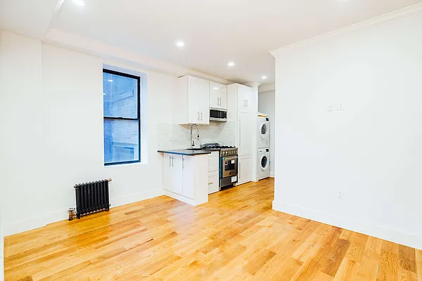 Rented by Nooklyn NYC LLC | media 28