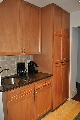 Sold by Real Direct | media 18
