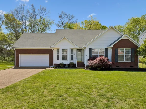 3011 Candlelite Dr, Spring Hill, TN 37174