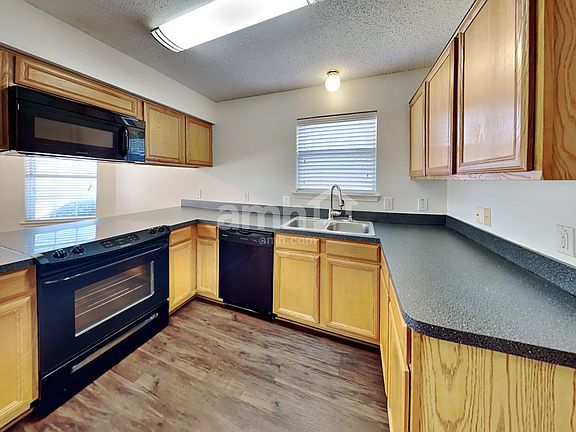 3rd image of 4536 Brimstone Dr