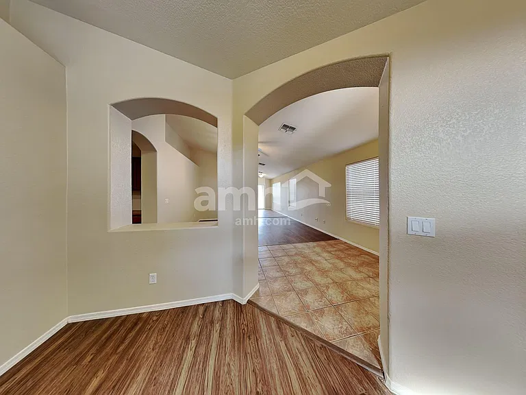 20914 N 85th Ln — Photo 7