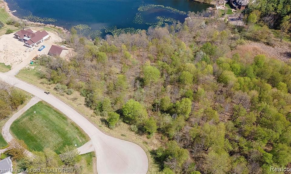 5105 Twin Lakes Ct, Metamora, MI 48455 Zillow
