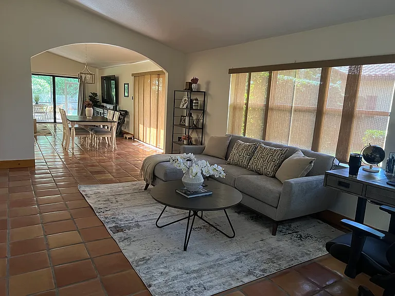 5248 Bolero Cir — Photo 3