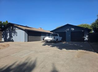 Gareth Ln - Triplex, Modesto, CA 95356