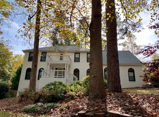 410 River Close, Roswell, GA 30075